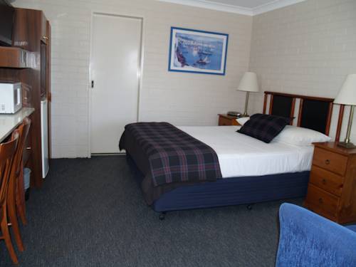 Imagen de la habitación del Hotel Pigeon House Motor Inn. Foto 1