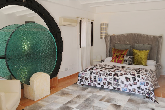 Imagen de la habitación del Hotel Pikes Ibiza - Adults Only. Foto 7