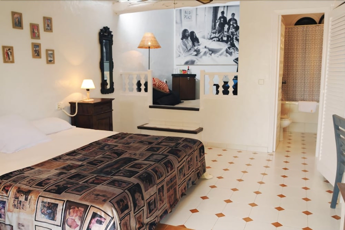 Imagen de la habitación del Hotel Pikes Ibiza - Adults Only. Foto 10