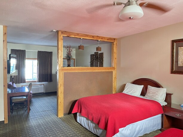 Imagen de la habitación del Hotel Pikes Peak Inn. Foto 14