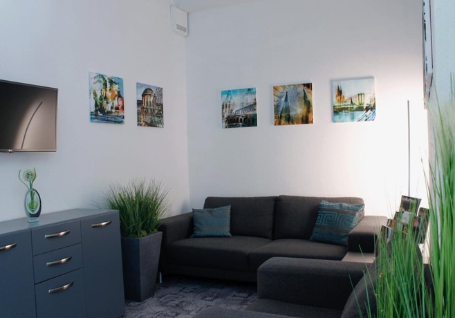 Imagen de la habitación del Hotel Pilar Garni. Foto 12
