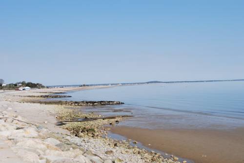 Imagen de la habitación del Hotel Pilgrim Sands On Long Beach. Foto 3