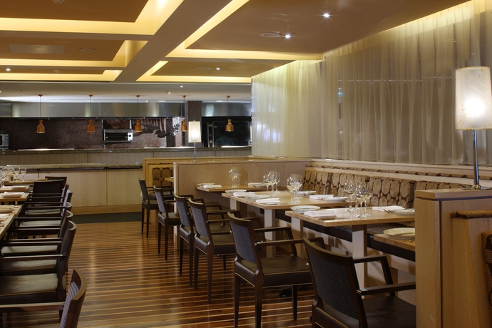 Imagen del bar/restaurante del Hotel Pillo Ashbourne. Foto 6