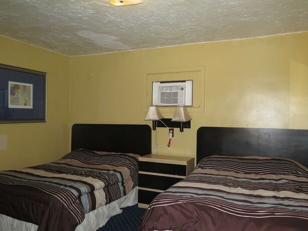 Imagen de la habitación del Hotel Pillow Talk Motel. Foto 13