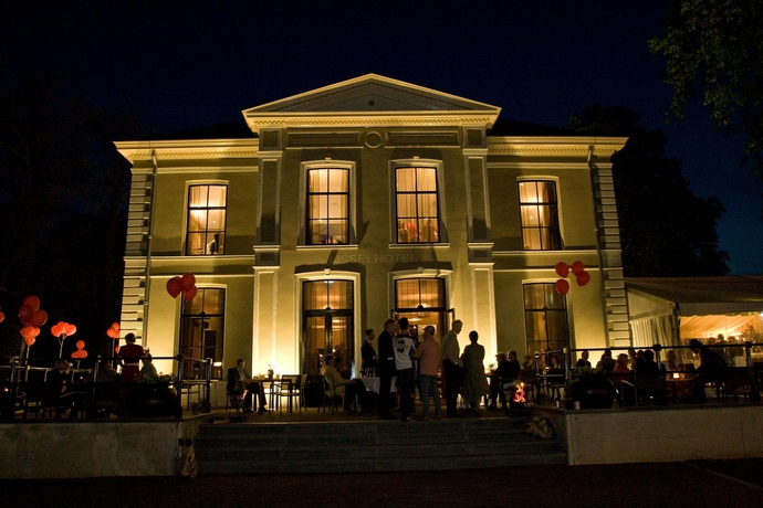 Imagen de los exteriores del Hotel Pillows Luxury Boutique Aan De Ijssel. Foto 8