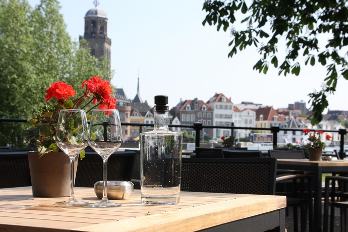 Imagen de los exteriores del Hotel Pillows Luxury Boutique Aan De Ijssel. Foto 9