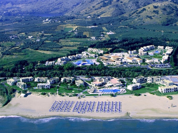 Imagen general del Hotel Pilot Beach Resort. Foto 4