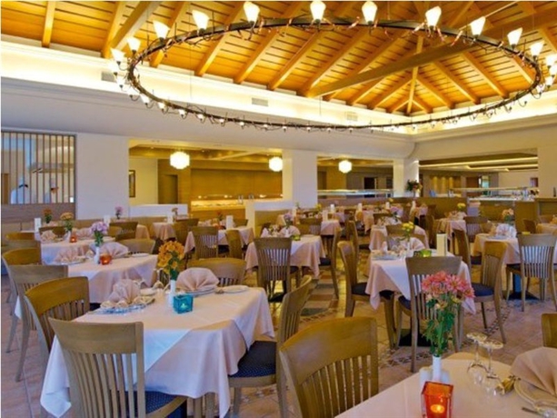 Imagen general del Hotel Pilot Beach Resort. Foto 8