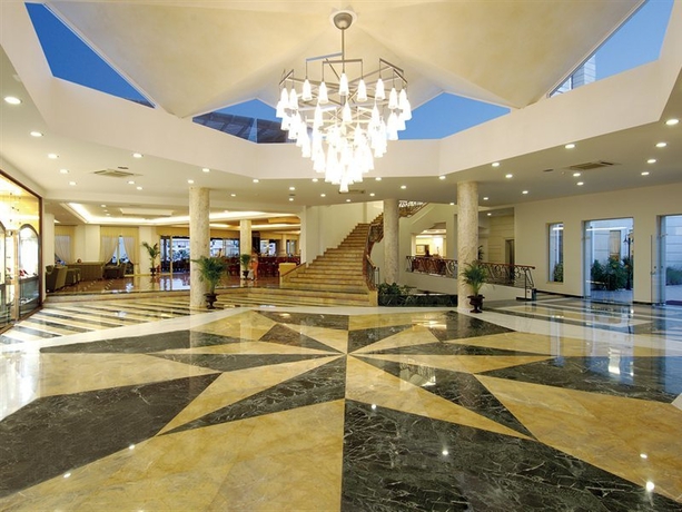 Imagen general del Hotel Pilot Beach Resort. Foto 10