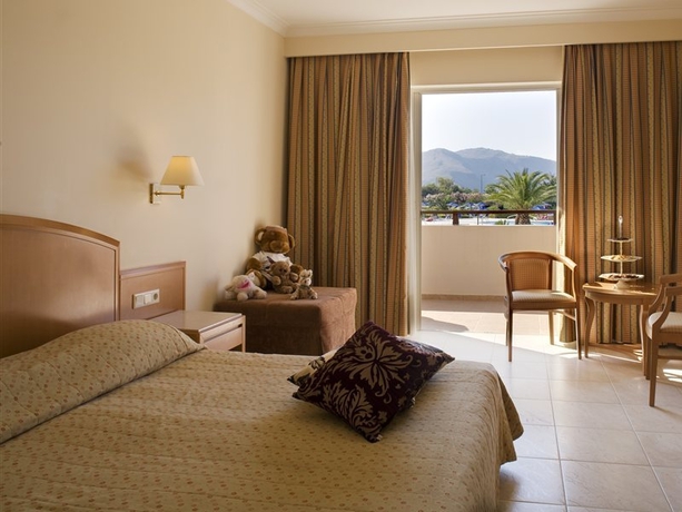 Imagen general del Hotel Pilot Beach Resort. Foto 14