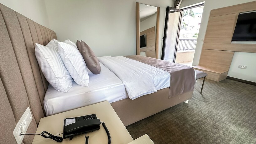 Imagen general del Hotel Pima Budva. Foto 10