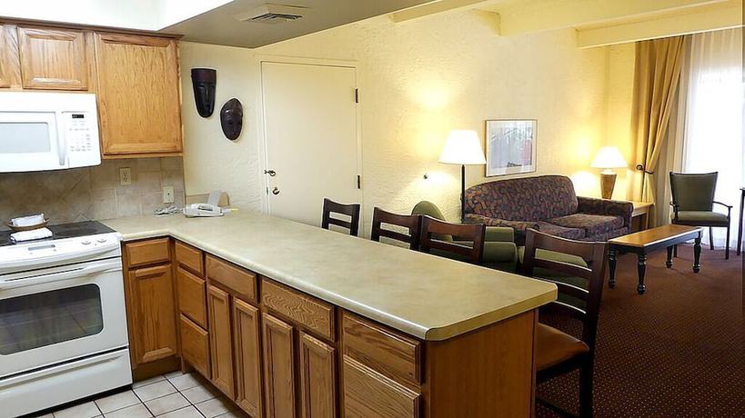 Imagen de la habitación del Hotel Pima Inn Suites at Talking Stick. Foto 2