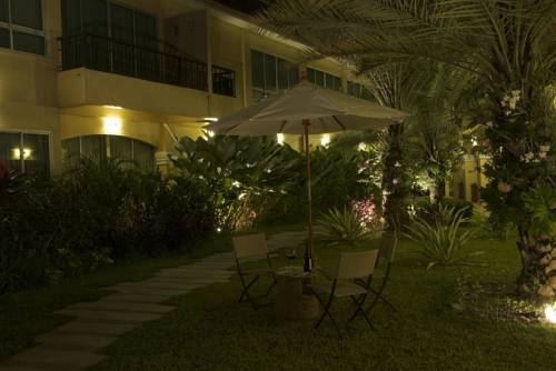 Imagen general del Hotel Piman Garden. Foto 15
