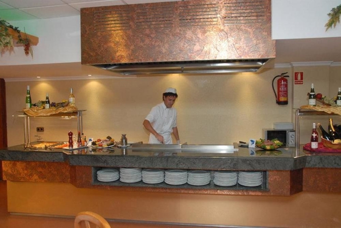 Imagen del bar/restaurante del Hotel Pimar and Spa. Foto 2
