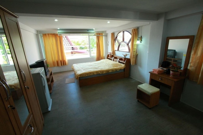 Imagen de la habitación del Hotel Pimpimarn Beach. Foto 16