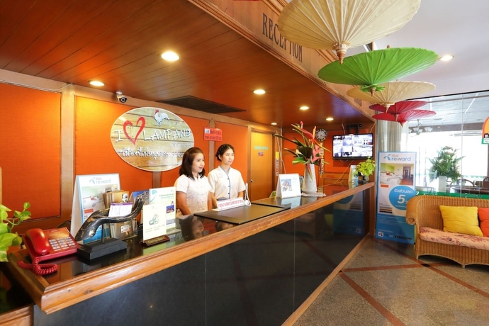 Imagen de los interiores del Hotel Pin, Lampang. Foto 14