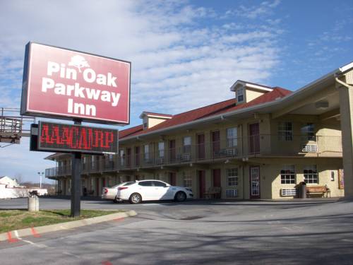Imagen de la habitación del Hotel Pin Oak Parkway Inn. Foto 2