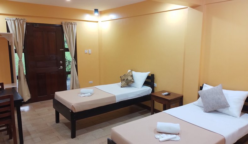 Imagen de la habitación del Hotel Pina Colina. Foto 13