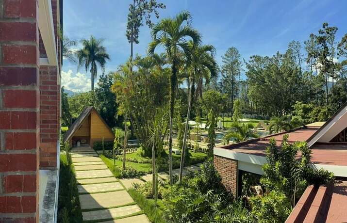 Imagen general del Hotel Pinar Dorado by Gran Jimenoa, Jarabacoa. Foto 8
