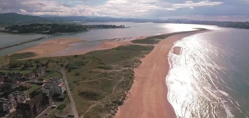 Imagen de los exteriores del Hotel Pinar Somo Surf. Foto 17