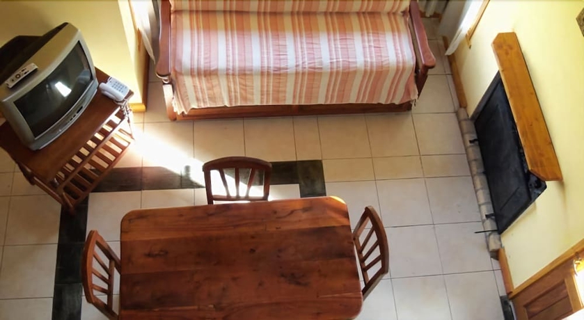 Imagen de la habitación del Hotel Pinares Del Epuyen. Foto 14