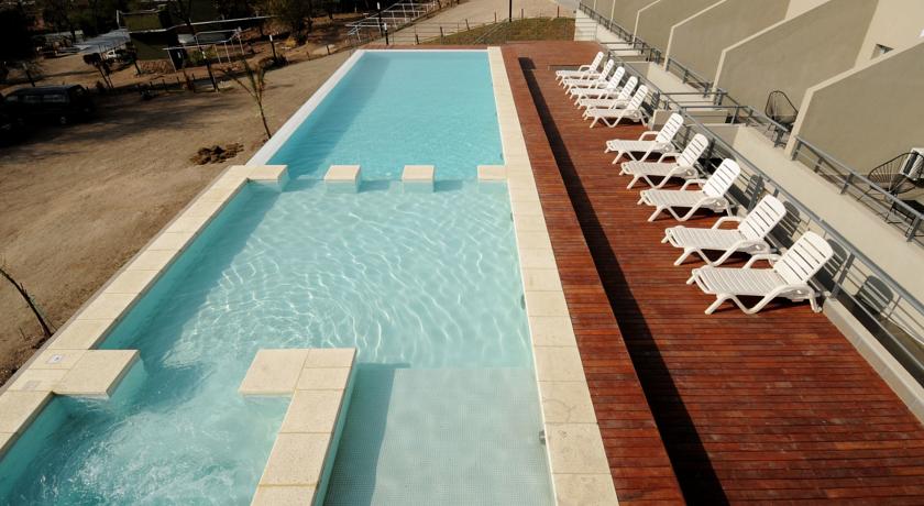 Imagen general del Hotel Pinares Panorama Suites and Spa. Foto 2