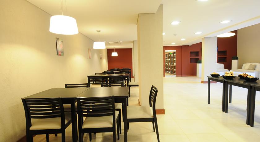 Imagen general del Hotel Pinares Panorama Suites and Spa. Foto 8