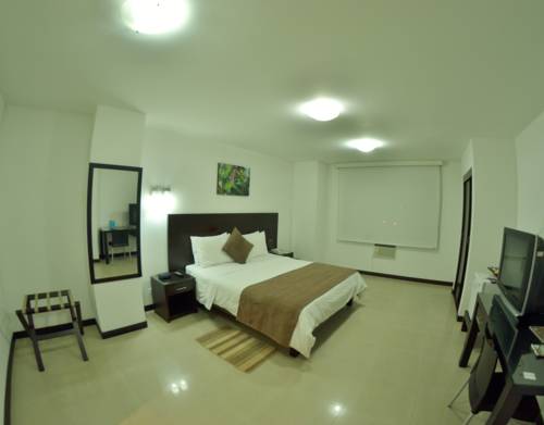 Imagen de la habitación del Hotel Pinares Plaza. Foto 2