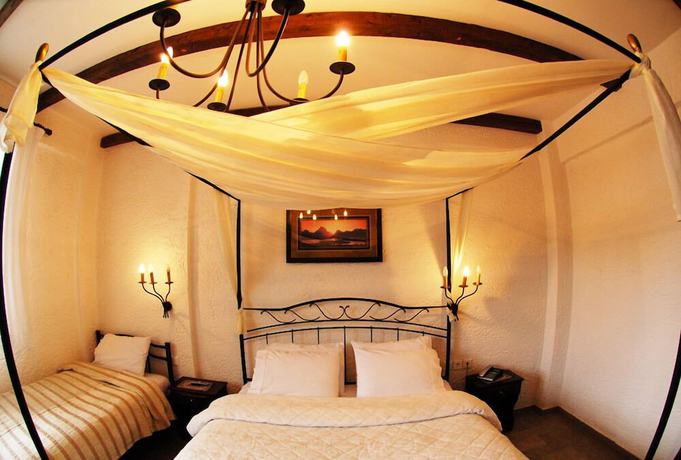 Imagen de la habitación del Hotel Pindos Palace. Foto 3