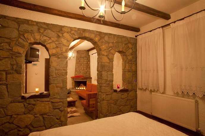 Imagen de la habitación del Hotel Pindos Palace. Foto 4