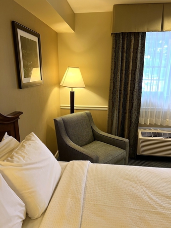 Imagen de la habitación del Hotel Pine Barn Inn, Danville. Foto 8