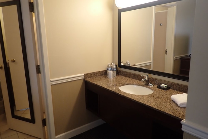 Imagen de la habitación del Hotel Pine Barn Inn, Danville. Foto 13