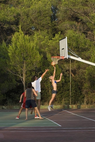 Imagen general del Hotel Pine Beach Pakostane. Foto 5