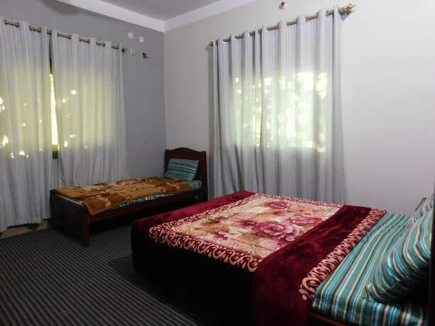 Imagen general del Hotel Pine Breeze And Restaurant. Foto 5