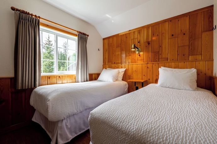 Imagen de la habitación del Hotel Pine Bungalows. Foto 17