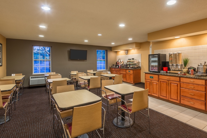 Imagen del bar/restaurante del Hotel Pine Bush Suites. Foto 3