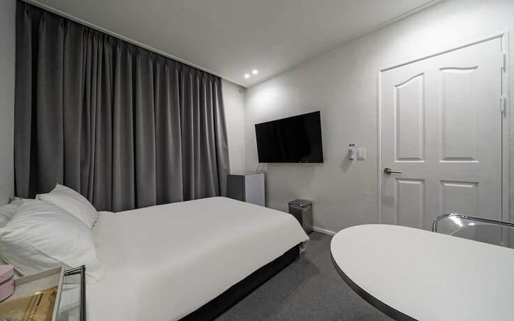 Imagen general del Hotel Pine Cheonan. Foto 2