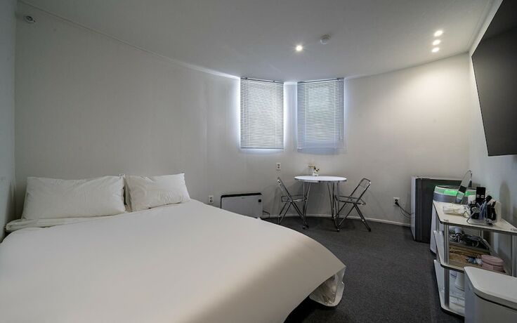 Imagen de la habitación del Hotel Pine Cheonan. Foto 19