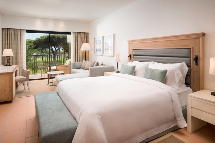 Imagen de la habitación del Hotel Pine Cliffs Ocean Suites A Luxury Collection Resort & Spa. Foto 3