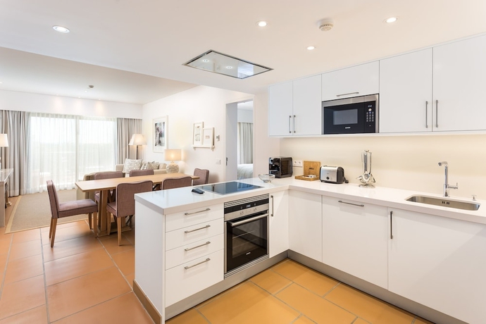 Imagen de la habitación del Hotel Pine Cliffs Ocean Suites A Luxury Collection Resort & Spa. Foto 19