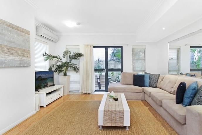 Imagen de la habitación del Hotel Pine Court Apartments. Foto 4