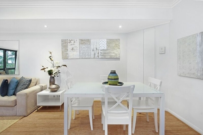 Imagen de los interiores del Hotel Pine Court Apartments. Foto 13