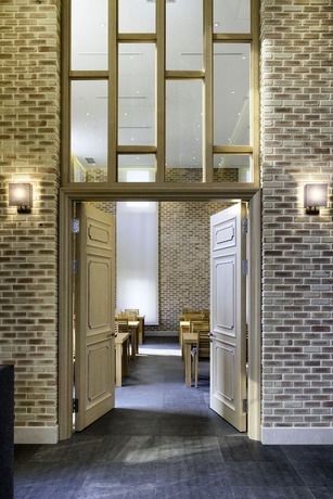 Imagen del bar/restaurante del Hotel Pine Grove. Foto 4