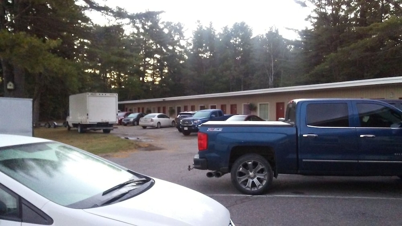 Imagen general del Hotel Pine Grove Motel. Foto 8