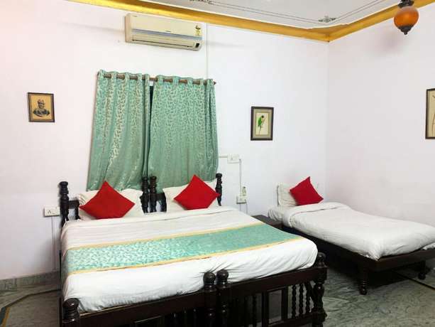 Imagen de la habitación del Hotel Pine Haveli - An Exquisite Heritage Stay. Foto 12