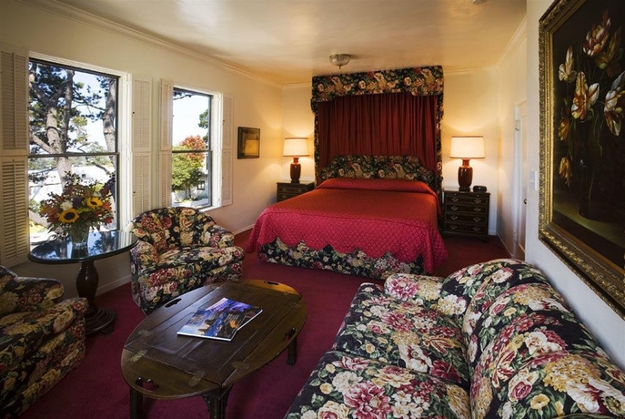 Imagen general del Hotel Pine Inn. Foto 13