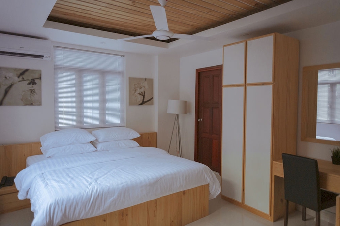 Imagen de la habitación del Hotel Pine Lodge. Foto 6