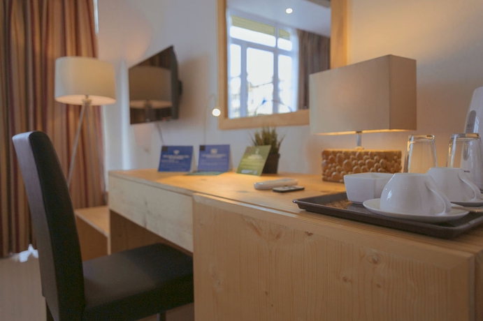 Imagen de la habitación del Hotel Pine Lodge. Foto 9