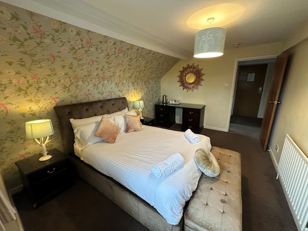 Imagen de la habitación del Hotel Pine Lodge and Restaurant Mansfield. Foto 10