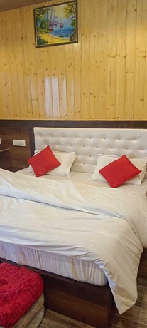 Imagen de la habitación del Hotel Pine Palace Homestay. Foto 9